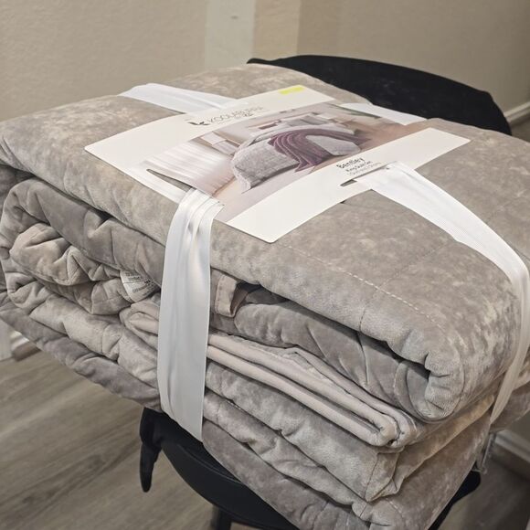 Koolaburra By Ugg Bentley King Quilt Set- Silver - Picture 8 of 12